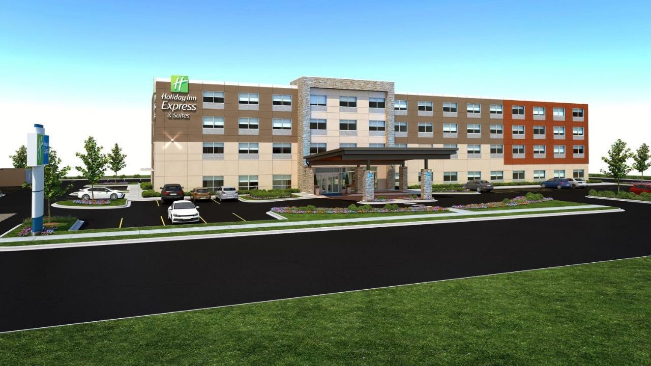 Holiday Inn Express & Suites - Dallas Market Center By Ihg Exterior photo